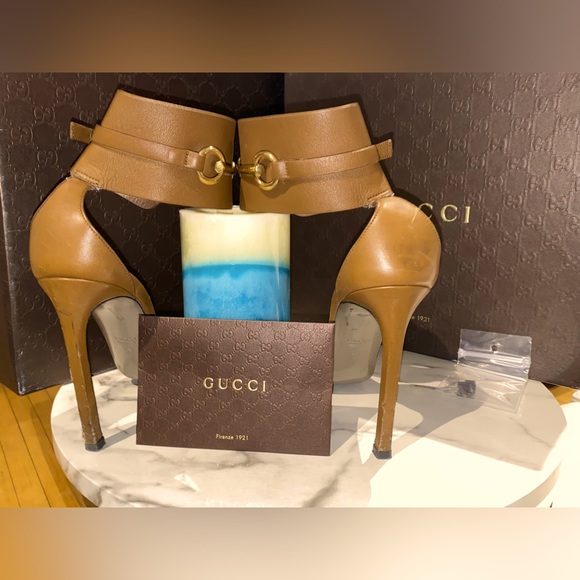 Gucci Brown Sandal - Picture 2 of 4